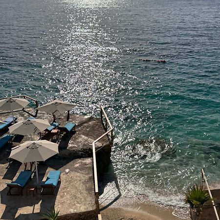 Hotel Kristera Vlore Exterior photo