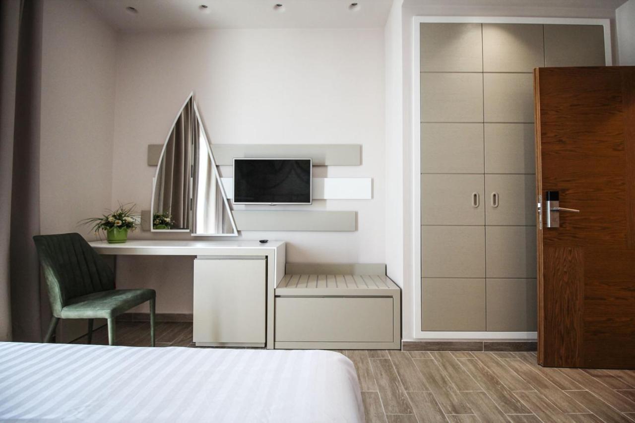 Hotel Kristera Vlore Exterior photo